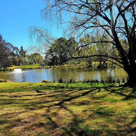 Briars Country Lodge Bowral Exterior foto